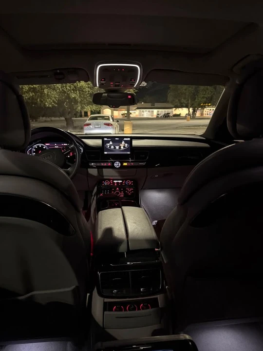 2012 Audi D4 A8 - Image 16 of 20