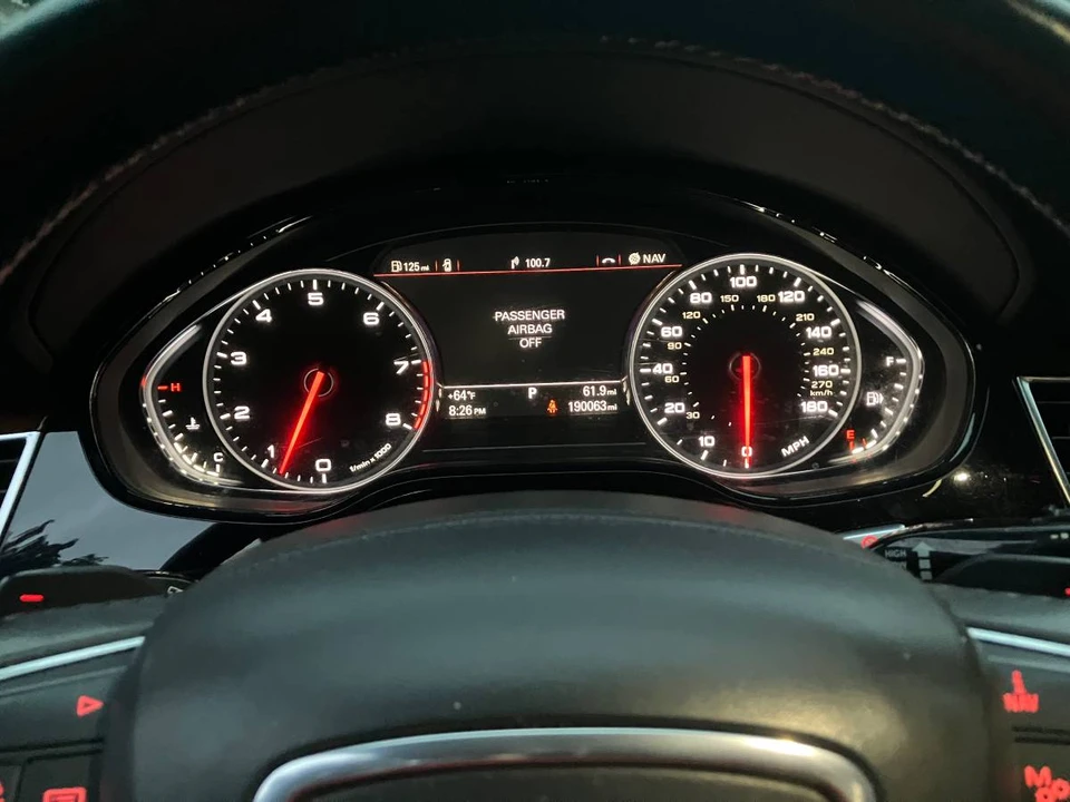 2012 Audi D4 A8 - Image 7 of 14