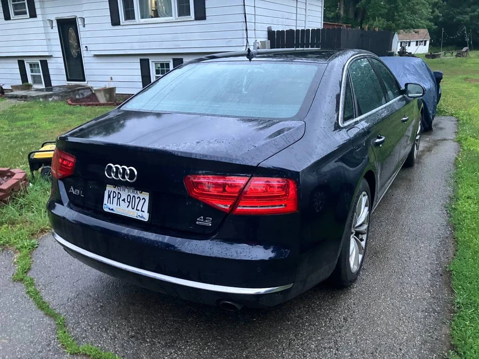 2012 Audi D4 A8 - Image 3 of 14