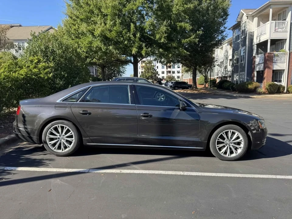 2012 Audi D4 A8 - Image 3 of 8