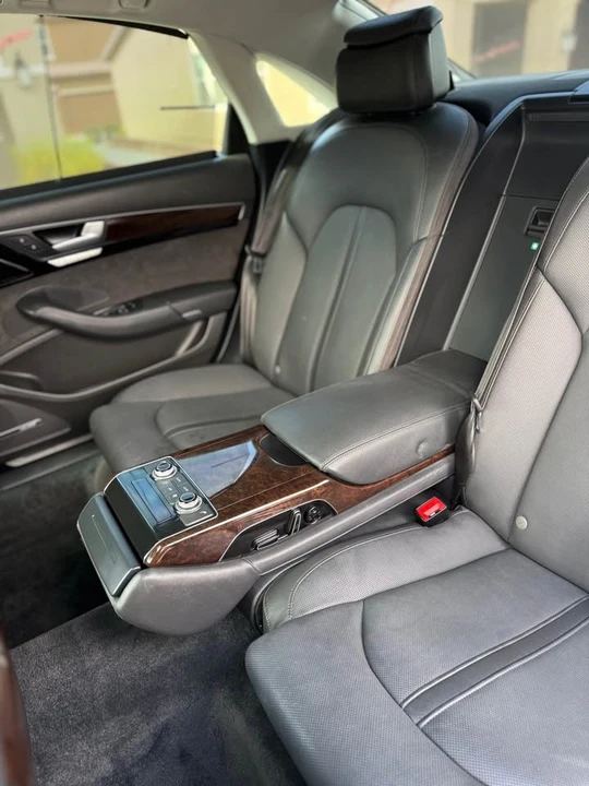 2012 Audi D4 A8 - Image 8 of 11