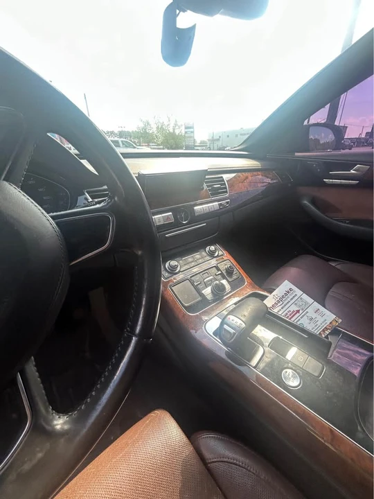 2012 Audi D4 A8 - Image 7 of 11