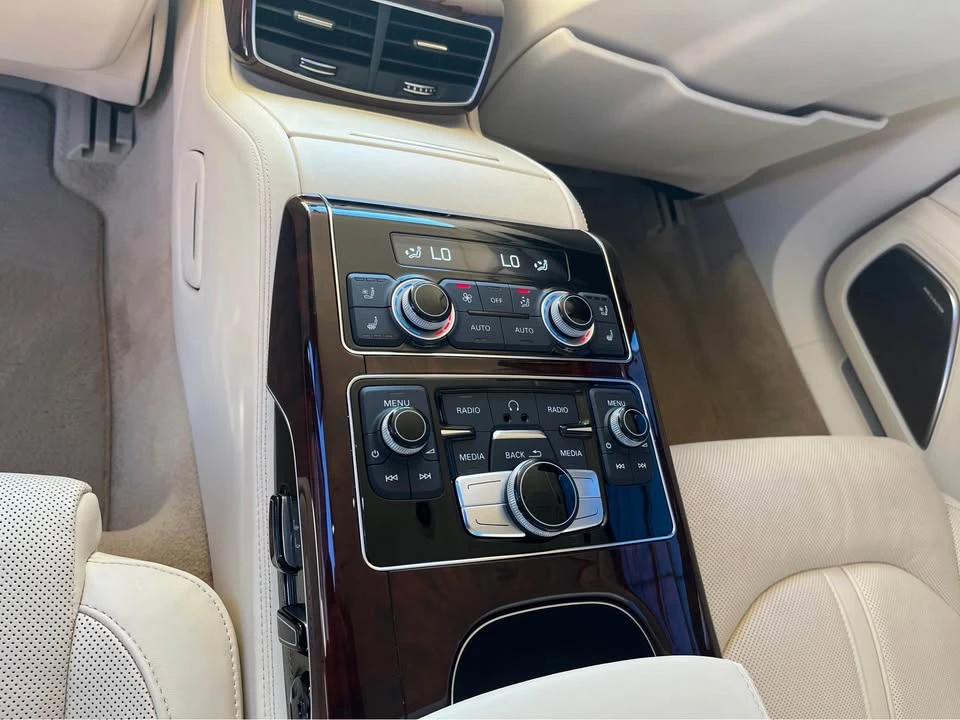2012 Audi D4 A8 - Image 10 of 18