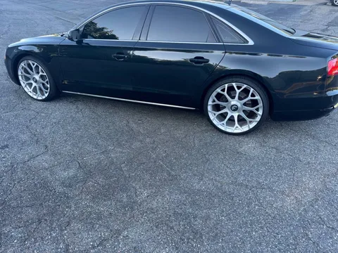 2012 Audi A8