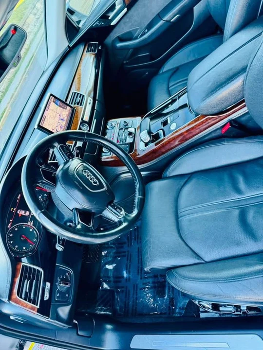 2012 Audi D4 A8 - Image 6 of 16