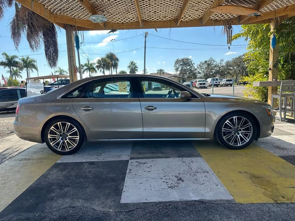 2012 Audi D4 A8 - Image 4 of 20