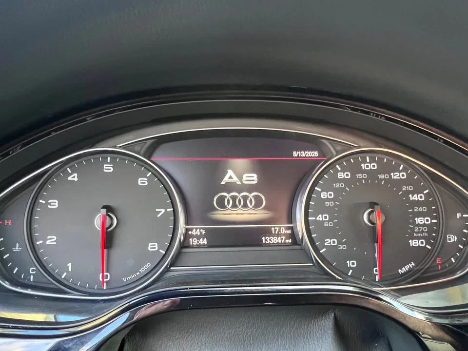 2012 Audi D4 A8 - Image 19 of 20