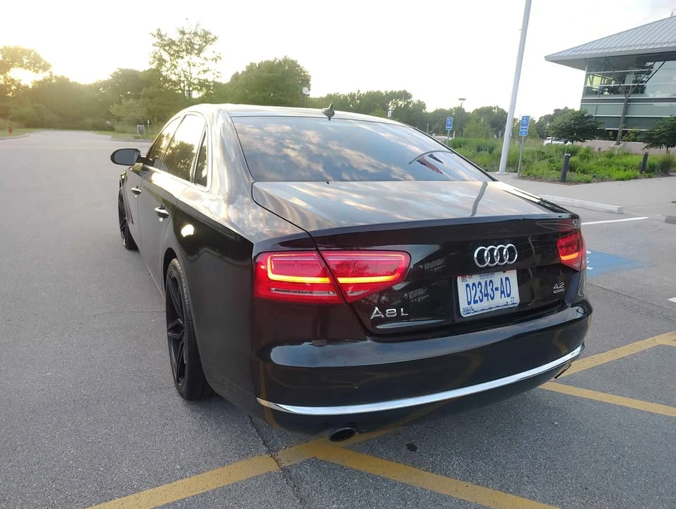 2012 Audi D4 A8 - Image 3 of 11