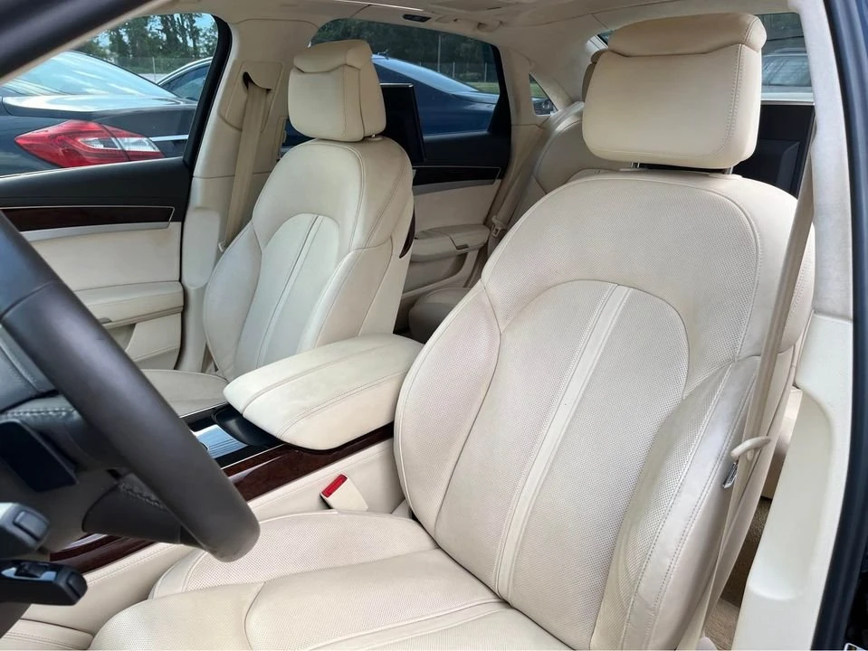 2012 Audi D4 A8 - Image 8 of 18
