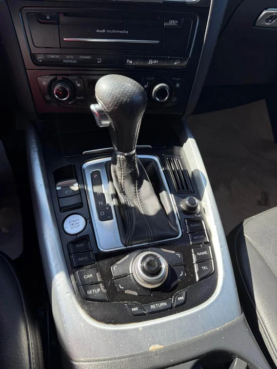 2012 Audi 8R Q5 - Image 10 of 16