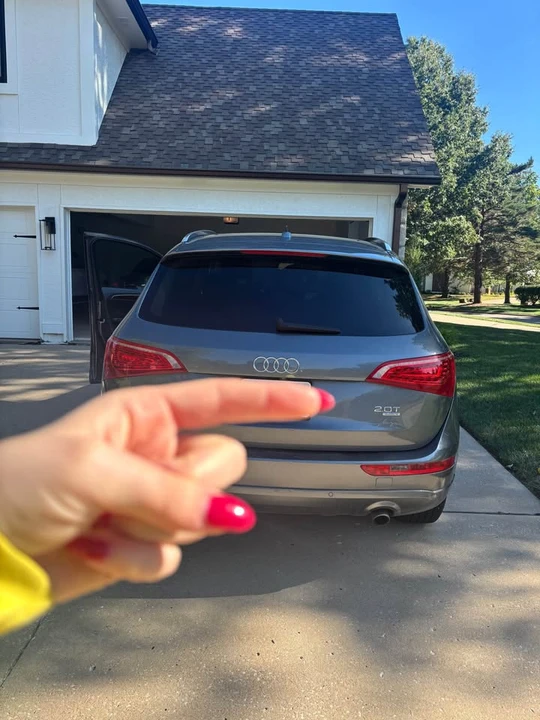 2012 Audi 8R Q5 - Image 10 of 20