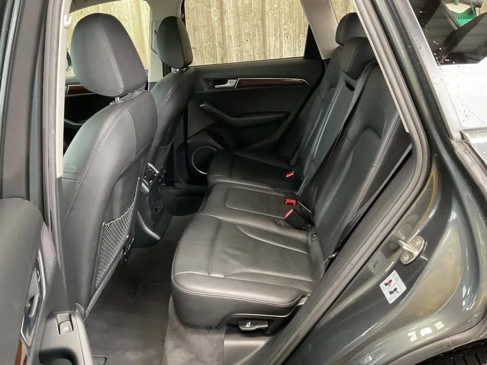 2012 Audi 8R Q5 - Image 10 of 13