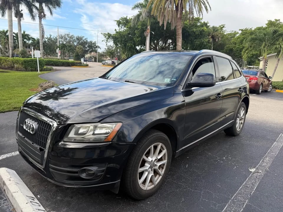 2012 Audi 8R Q5 - Image 2 of 10