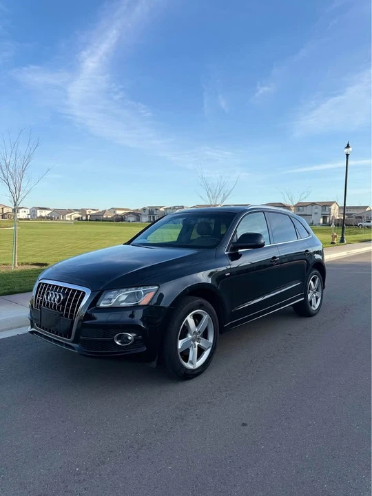 2012 Audi 8R Q5 - Image 2 of 12