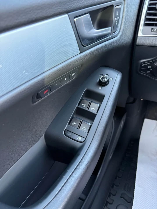 2012 Audi 8R Q5 - Image 15 of 18