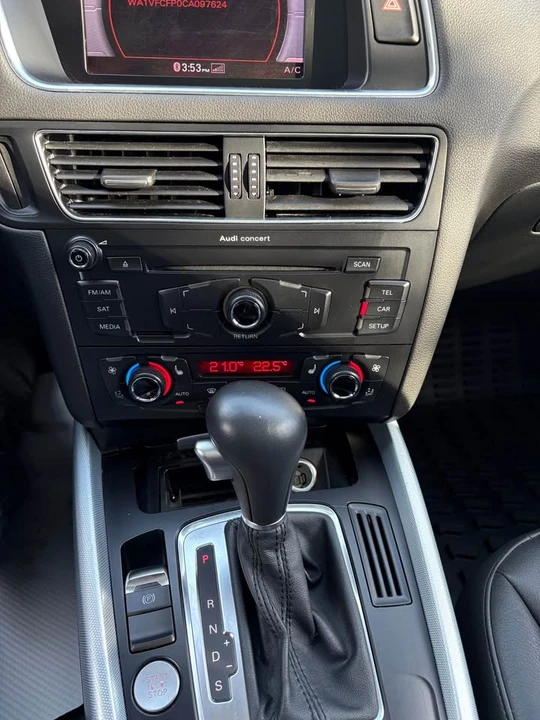 2012 Audi 8R Q5 - Image 10 of 18