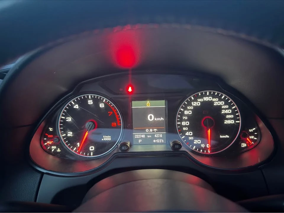 2012 Audi 8R Q5 - Image 11 of 12