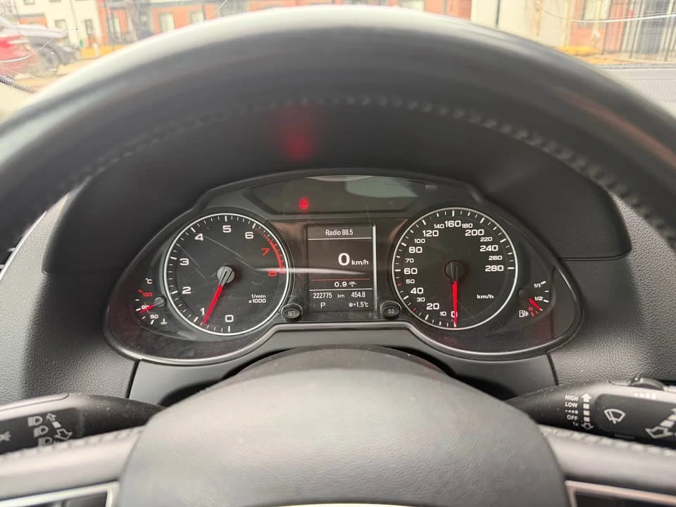 2012 Audi 8R Q5 - Image 12 of 13
