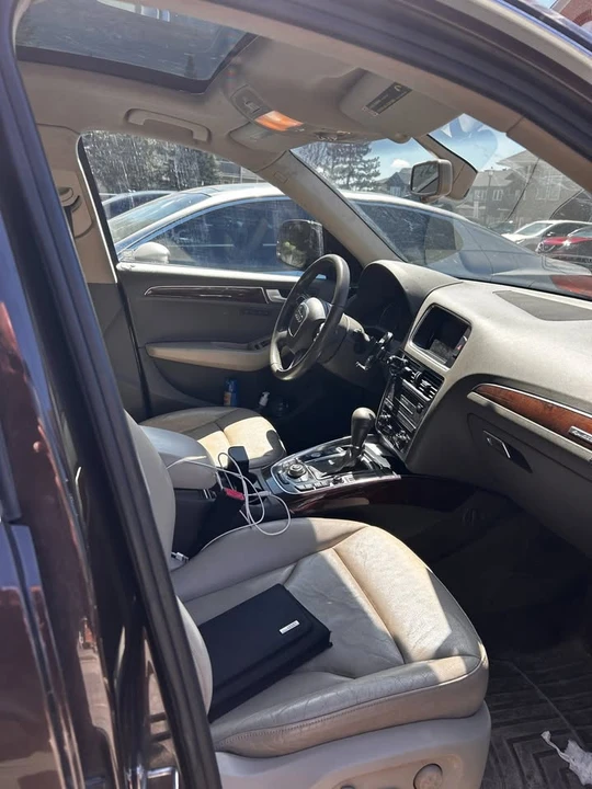 2012 Audi 8R Q5 - Image 11 of 15