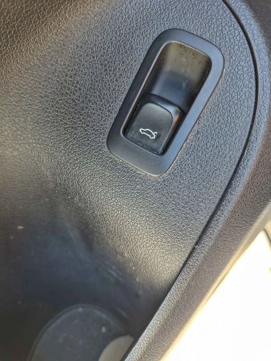 2012 Audi 8R Q5 - Image 10 of 15