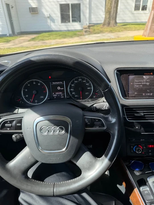 2012 Audi 8R Q5 - Image 2 of 2