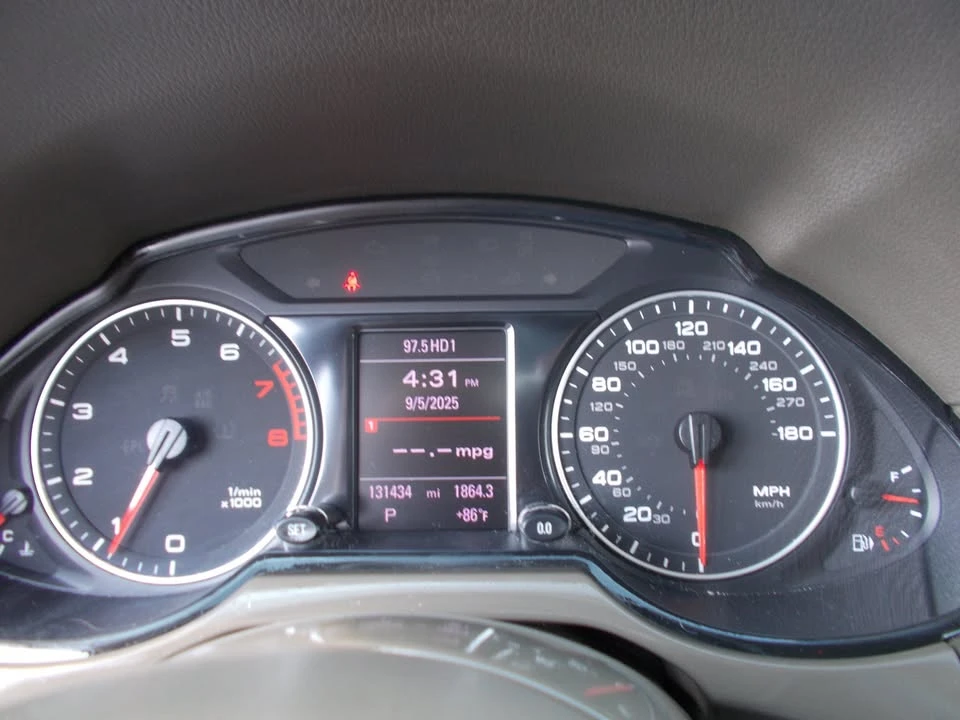2012 Audi 8R Q5 - Image 7 of 19