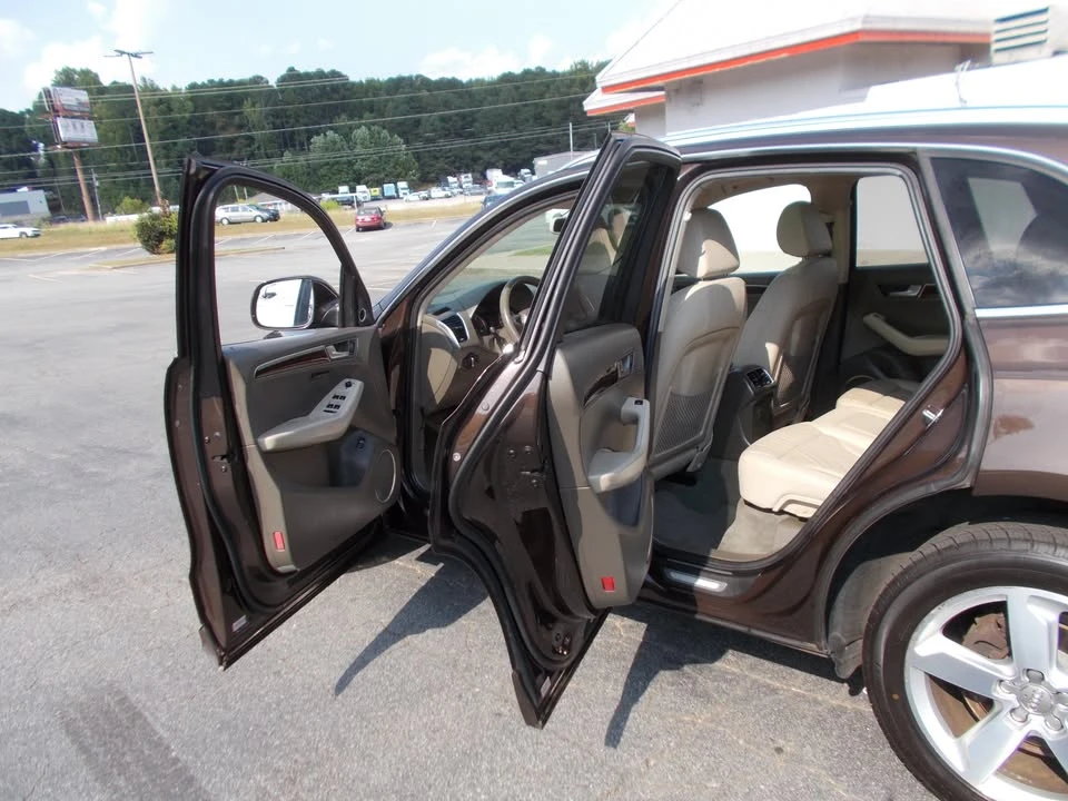2012 Audi 8R Q5 - Image 11 of 19