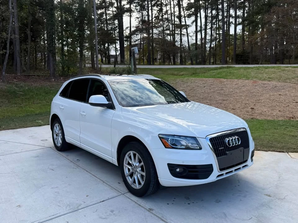 2012 Audi 8R Q5 - Image 2 of 13