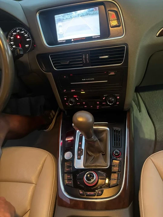 2012 Audi 8R Q5 - Image 12 of 15