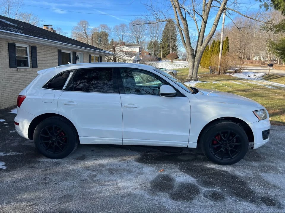 2012 Audi 8R Q5 - Image 2 of 2