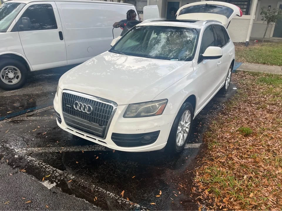 2012 Audi 8R Q5 - Image 2 of 5