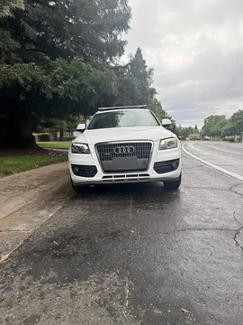 2012 Audi Q5 2.0T Premium Plus