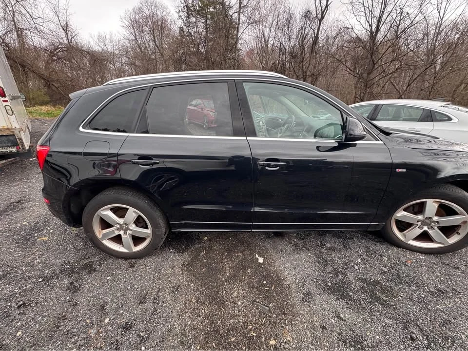 2012 Audi 8R Q5 - Image 2 of 10