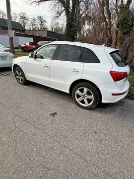 2012 Audi Q5 2.0T Premium