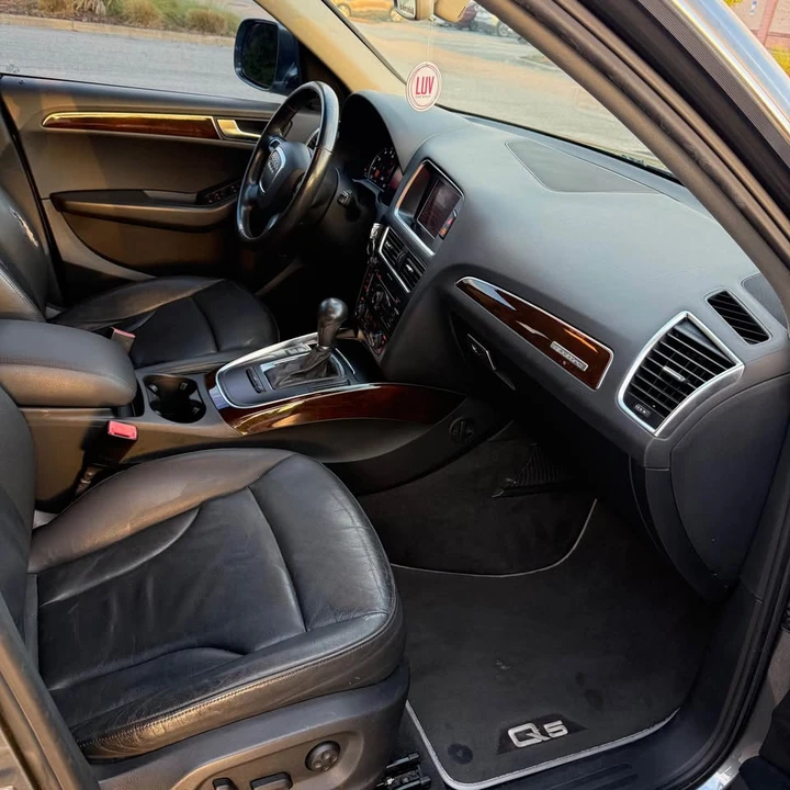 2012 Audi 8R Q5 - Image 9 of 17