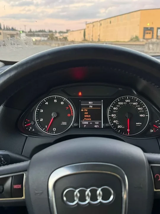 2012 Audi 8R Q5 - Image 10 of 10
