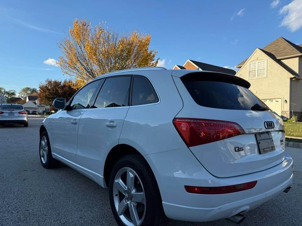 2012 Audi 8R Q5 - Image 2 of 15