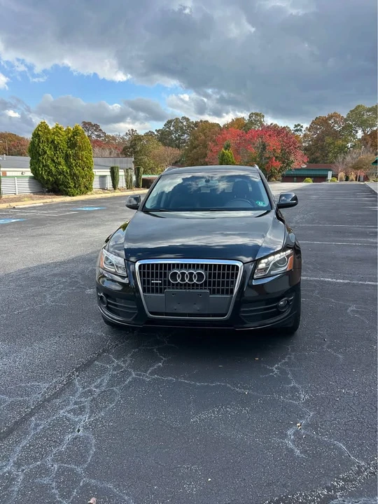 2012 Audi 8R Q5 - Image 2 of 10