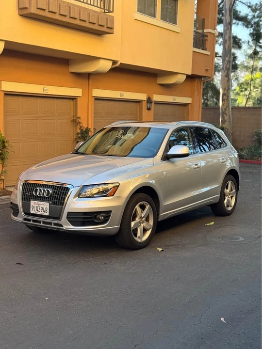 2012 Audi 8R Q5 - Image 2 of 16