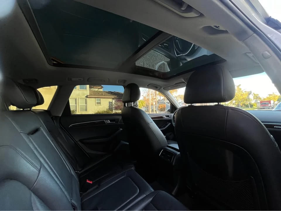 2012 Audi 8R Q5 - Image 9 of 11