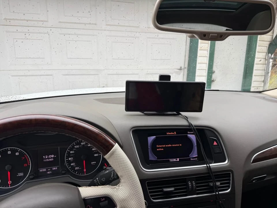 2012 Audi 8R Q5 - Image 2 of 10