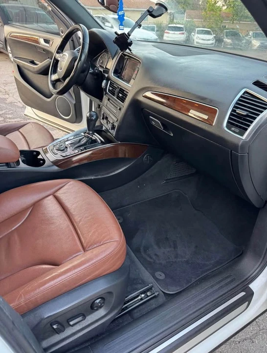 2012 Audi 8R Q5 - Image 13 of 16