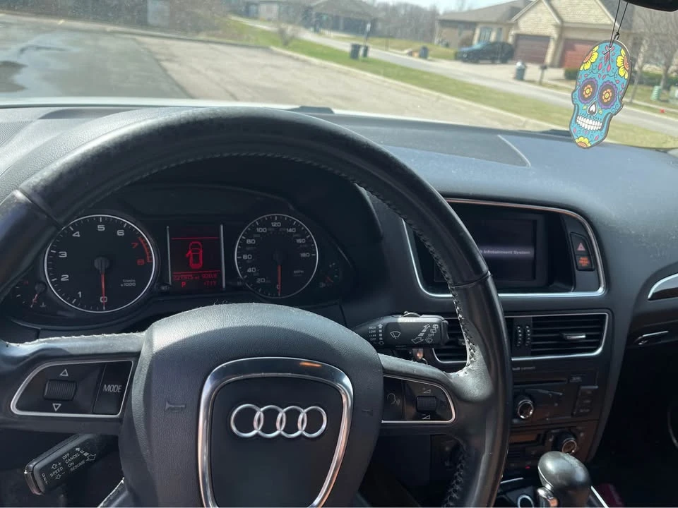 2012 Audi 8R Q5 - Image 11 of 12