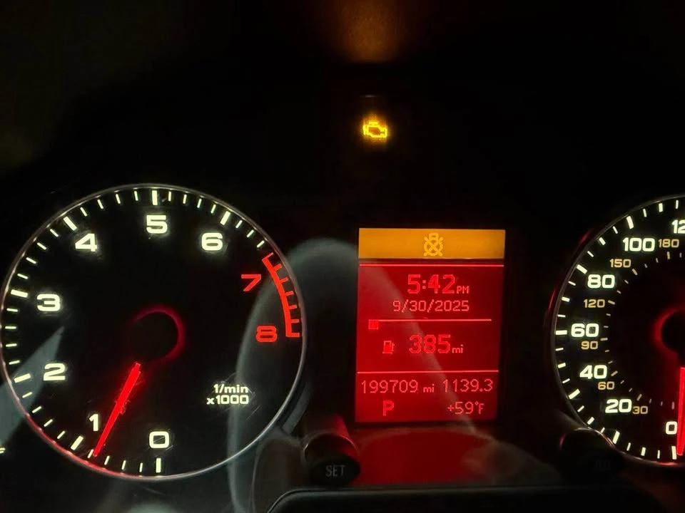 2012 Audi 8R Q5 - Image 10 of 10
