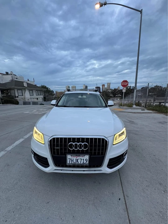2012 Audi 8R Q5 - Image 2 of 18