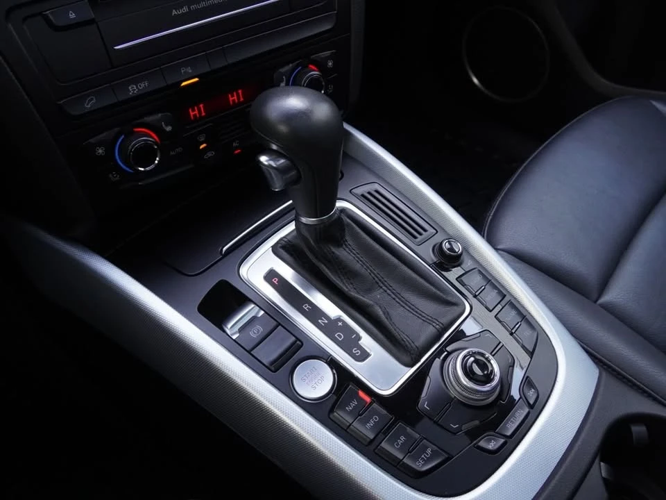 2012 Audi 8R Q5 - Image 11 of 16