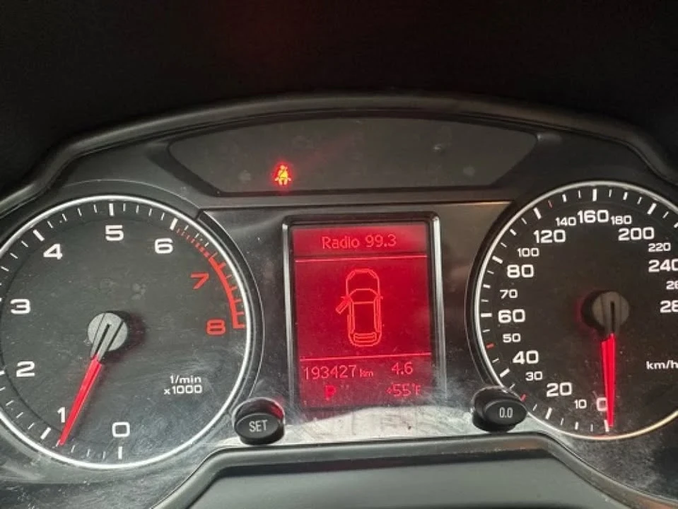 2012 Audi 8R Q5 - Image 12 of 13