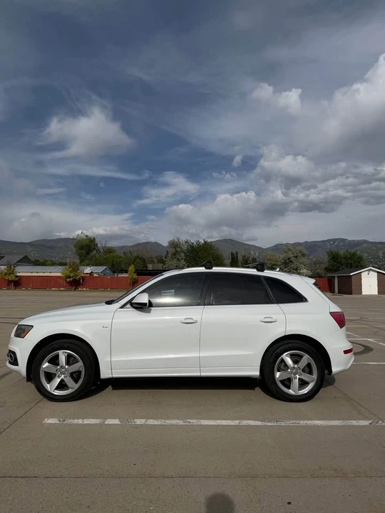 2012 Audi 8R Q5 - Image 8 of 13