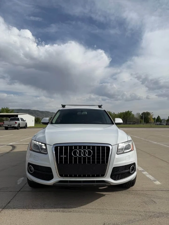 2012 Audi 8R Q5 - Image 2 of 13