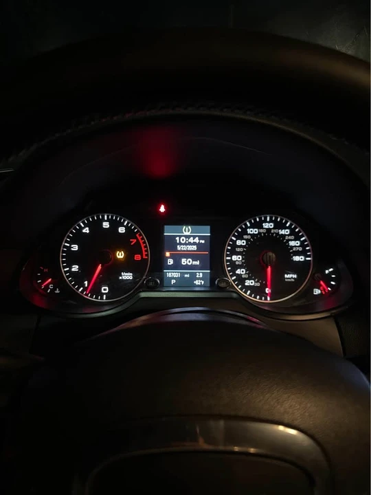 2012 Audi 8R Q5 - Image 12 of 14